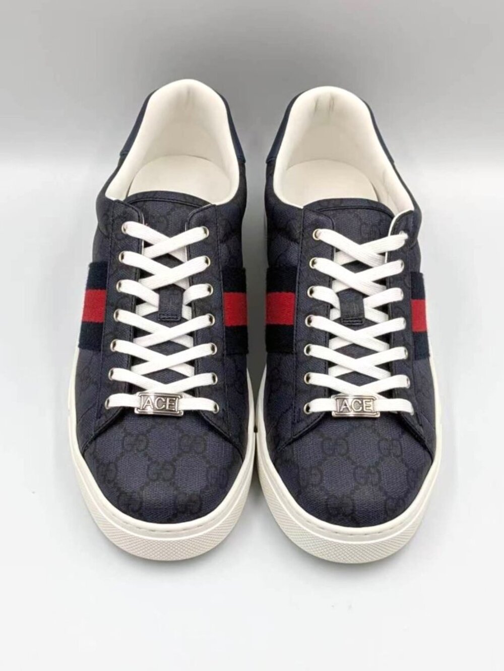 Gucci Men’s Ace GG Supreme Monogram Web Sneakers Dark Blue UK9.5 760775 - Picture 2 of 14